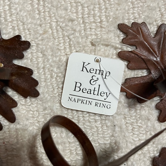Fall Leaves Metal Napkin Rings (8) - Picture 10 of 13
